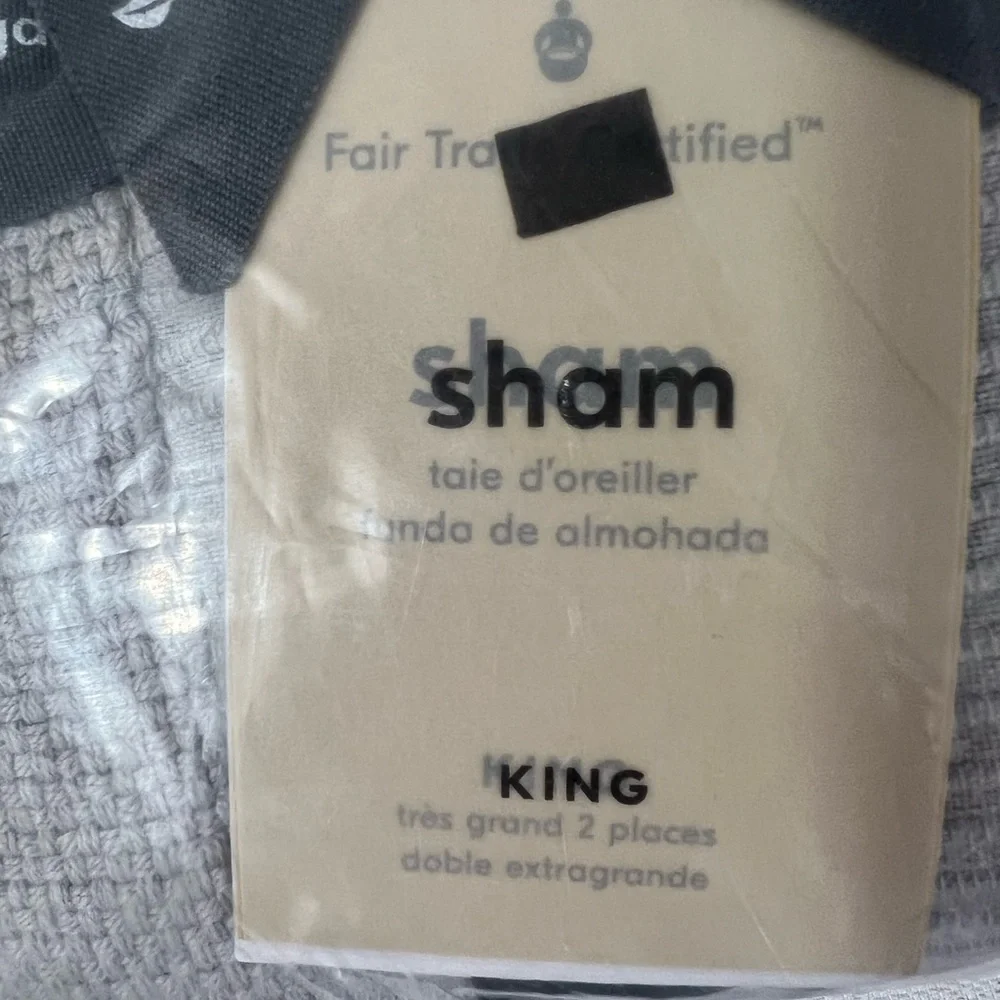 West Elm sham king‎ size